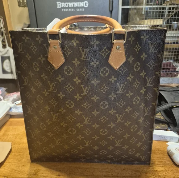 Louis Vuitton Brown Monogram Tote Bag - Picture 2 of 12